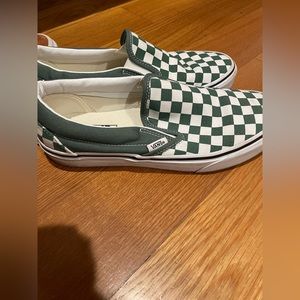 Vans. Checkered. Excellent Condition. Women’s size 9.5